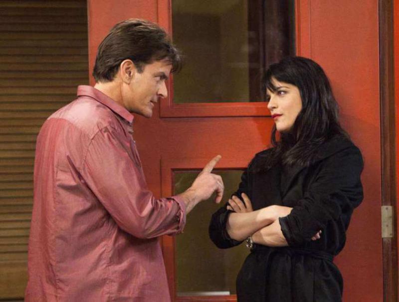 Charlie Sheen And Selma Blair: Anger Management 35