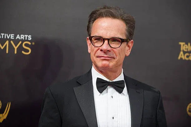 Peter Scolari, 66 26